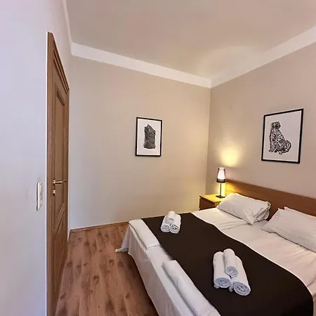 Mikolajska With Lift Apartamento